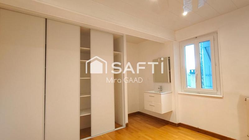 Maison - 140 m² - 5 pièces