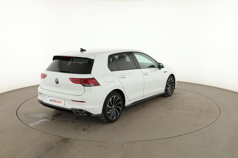 Volkswagen Golf VIII 1.5 eTSI Opf R-Line Dsg7 130 ch