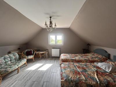 Pavillon - 146 m² - 6 pièces