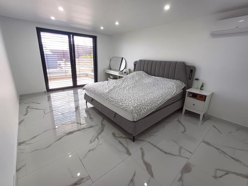 Maison contemporaine - 168 m² - 5 pièces