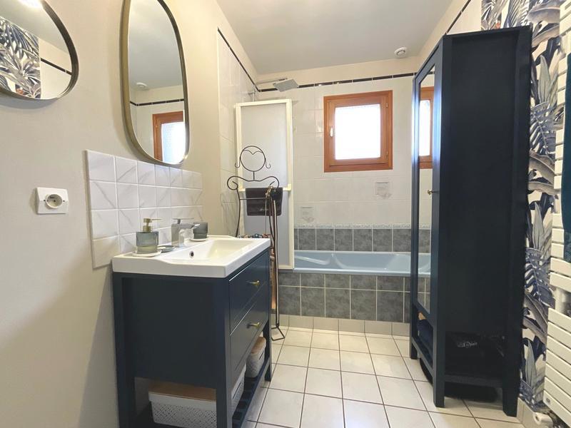 Maison - 115 m² - 5 pièces