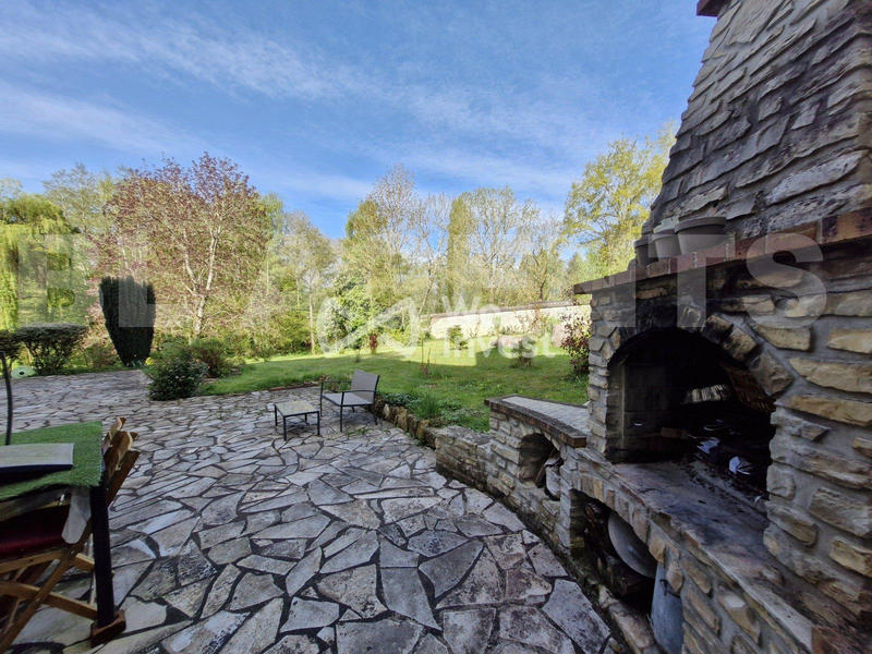 Maison - 178 m² - 7 pièces