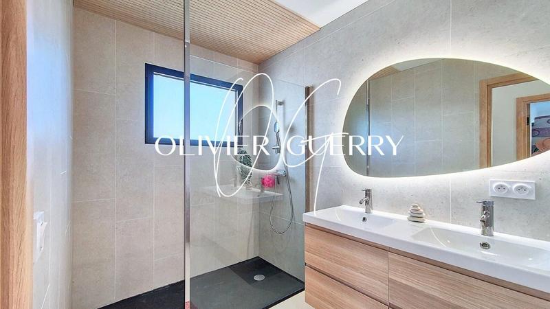 Maison - 155 m² - 4 pièces