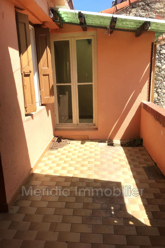 Maison - 208 m² - 9 pièces