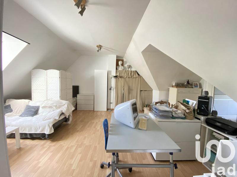 Maison - 177 m² - 6 pièces