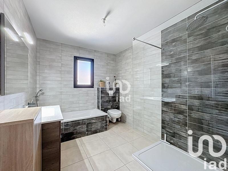 Maison - 83 m² - 4 pièces