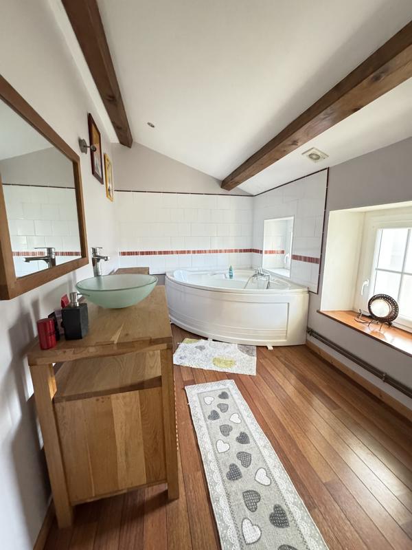 Maison ancienne - 145 m² - 6 pièces