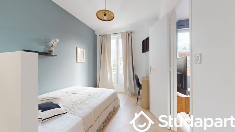 Chambre - 11 m² - 1 pièce