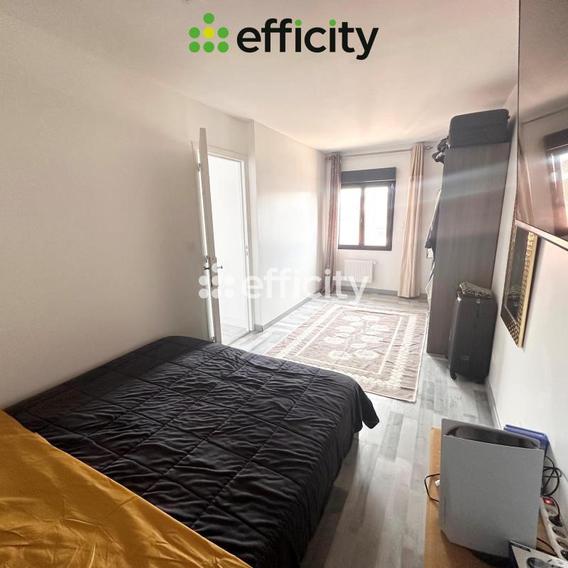 Maison - 180 m² - 5 pièces