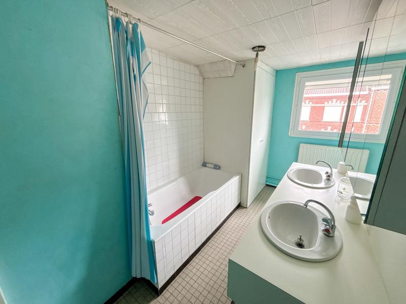 Maison - 120 m² - 5 pièces