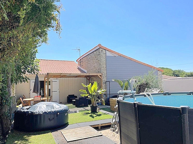 Maison - 100 m² - 5 pièces