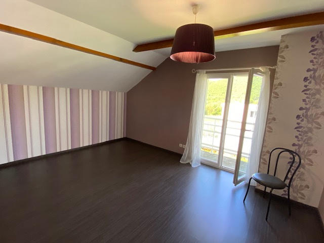 Maison - 160 m² - 4 pièces