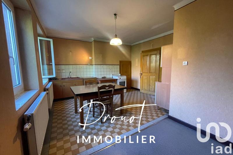 Maison - 238 m² - 9 pièces