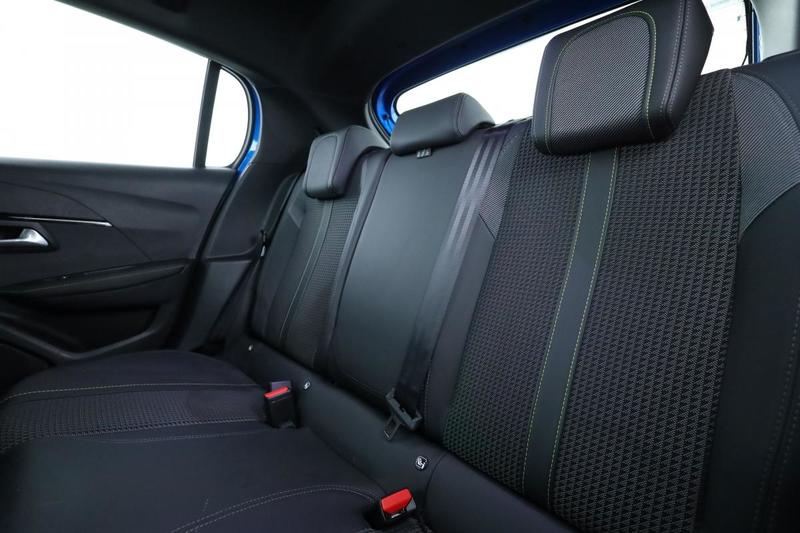 Peugeot 208 1.5 Blue-HDi Gt Line 5p 100 ch