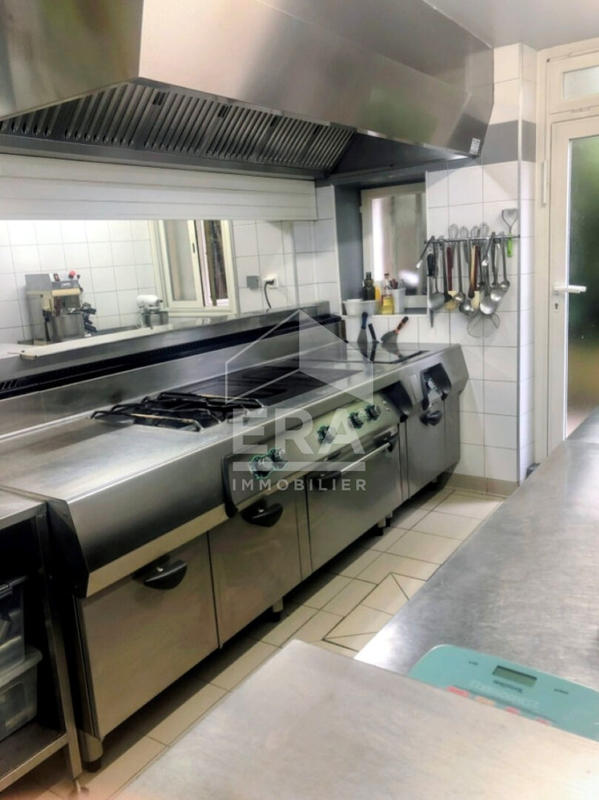 Maison - 371 m² - 14 pièces