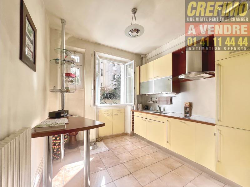 Appartement haussmannien - 50 m² - 2 pièces