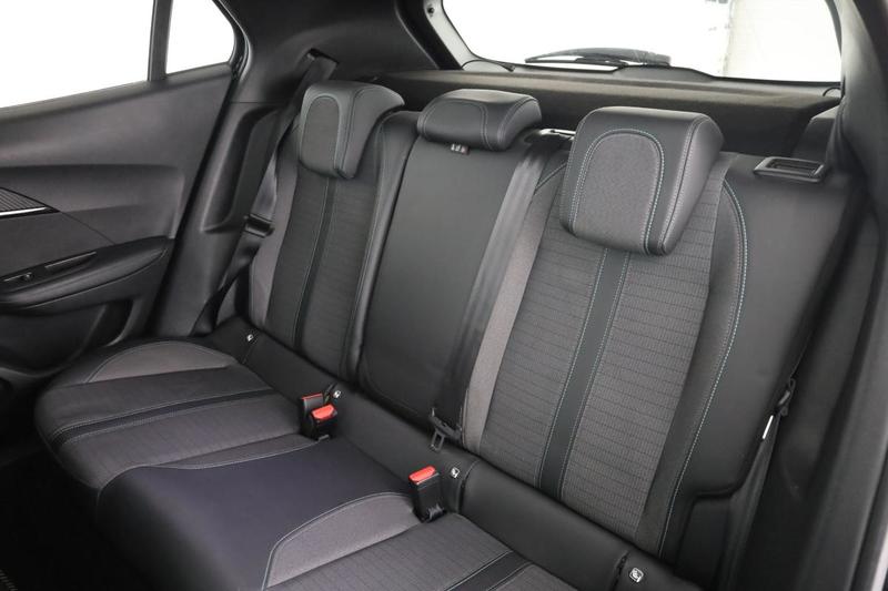 Peugeot 2008 1.2 PureTech Allure Eat8 131 ch