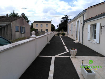 Maison - 150 m² - 10 pièces