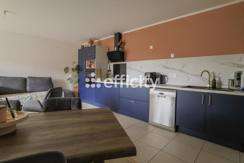 Appartement - 84 m² - 4 pièces