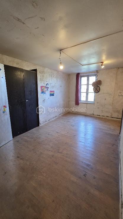 Maison en pierre - 90 m² - 6 pièces