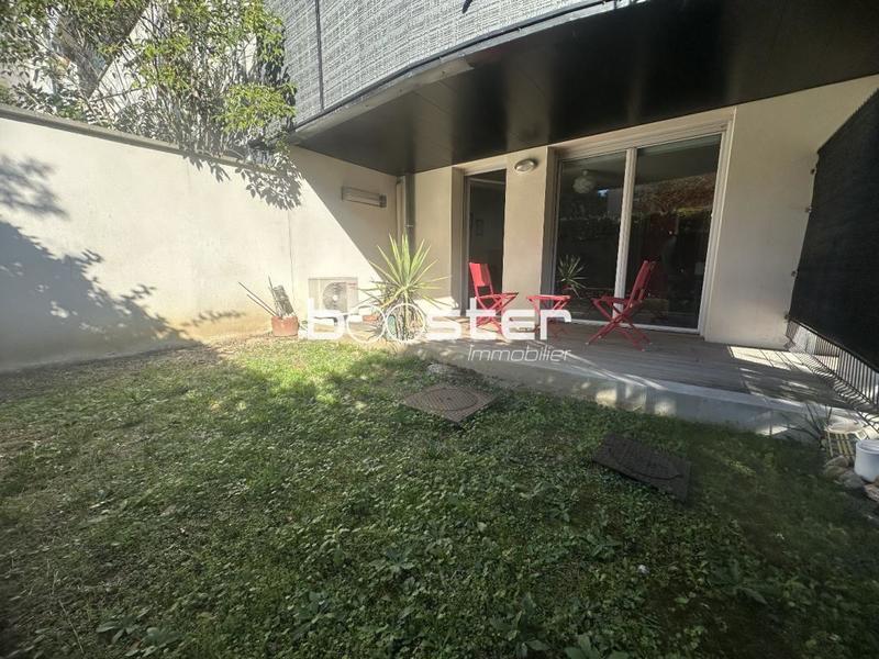 Appartement ancien - 64 m² - 3 pièces