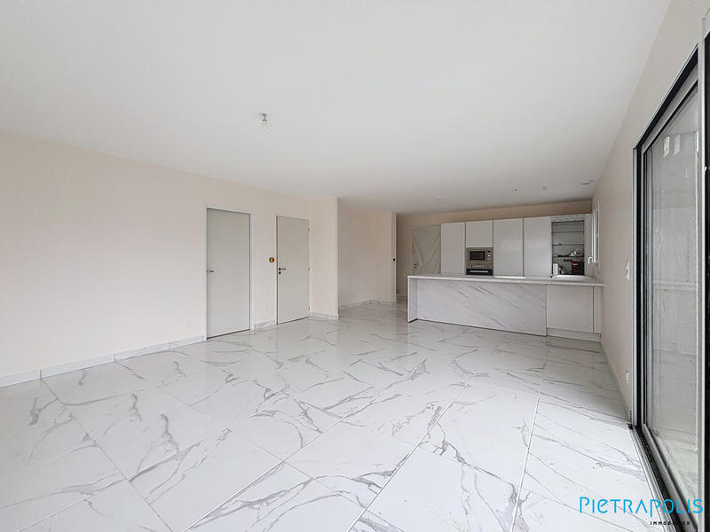 Villa - 102 m² - 5 pièces