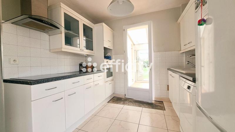 Maison jumelée - 125 m² - 6 pièces