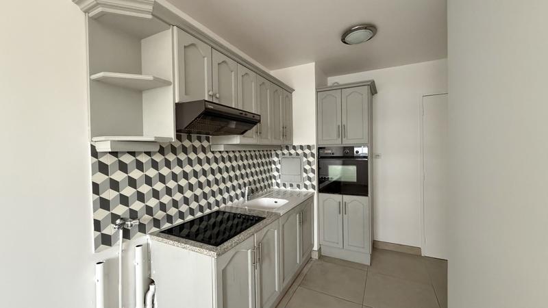 Appartement - 98 m² - 4 pièces