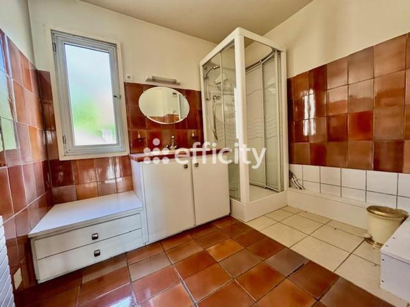 Appartement - 155 m² - 7 pièces