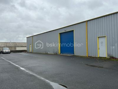 Immeuble - 330 m² - 1 pièce