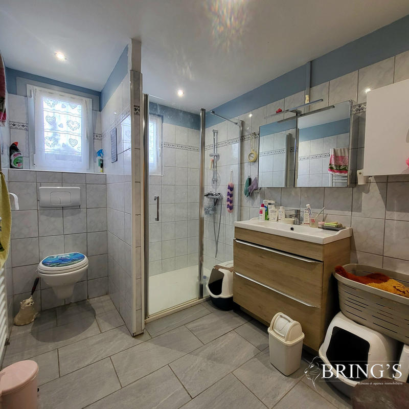 Maison - 75 m² - 5 pièces