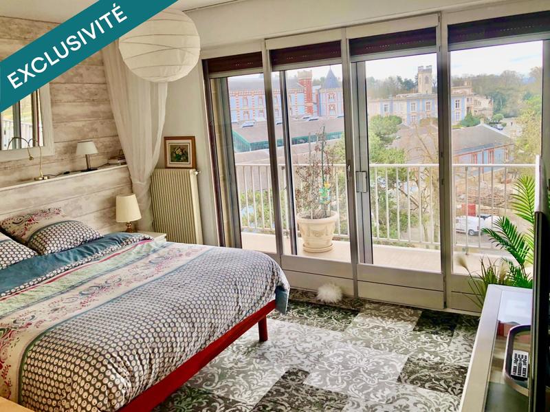 Appartement - 153 m² - 6 pièces