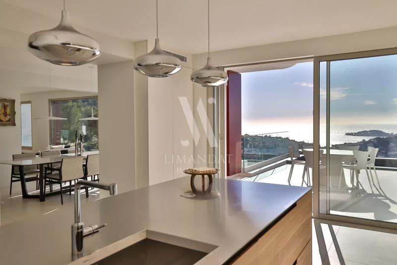 Villa - 440 m² - 8 pièces