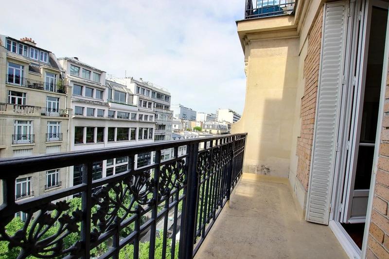 Appartement - 92 m² - 4 pièces