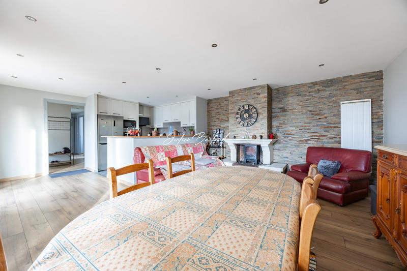 Appartement - 94 m² - 3 pièces