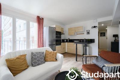 Chambre - 11 m² - 1 pièce