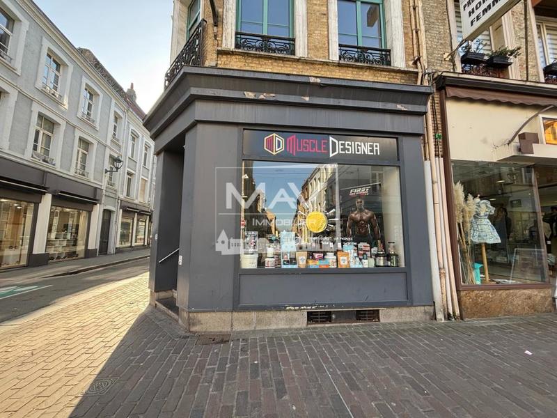 Local commercial - 61 m² - 2 pièces