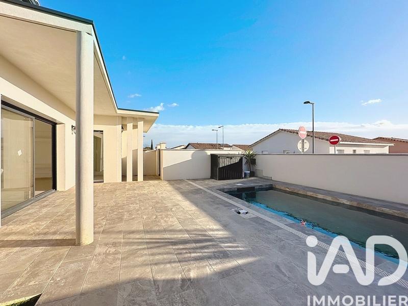 Maison - 95 m² - 4 pièces