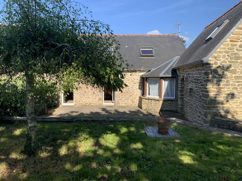 Maison - 106 m² - 6 pièces