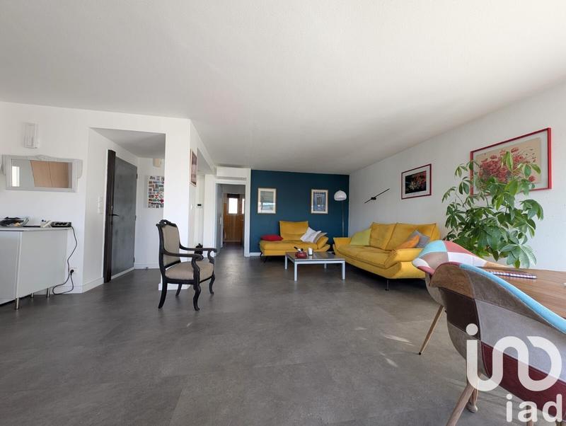 Appartement - 84 m² - 3 pièces