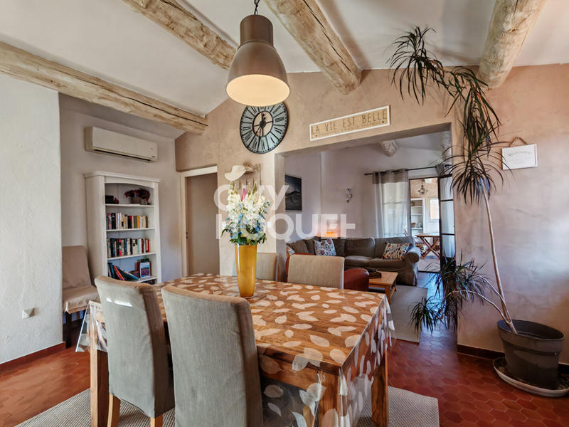 Maison - 320 m² - 9 pièces