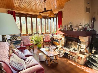 Maison - 97 m² - 4 pièces