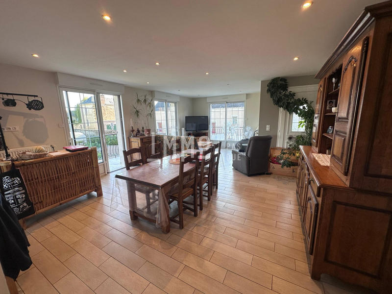 Maison - 178 m² - 6 pièces