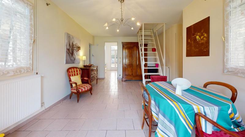 Maison - 76 m² - 5 pièces