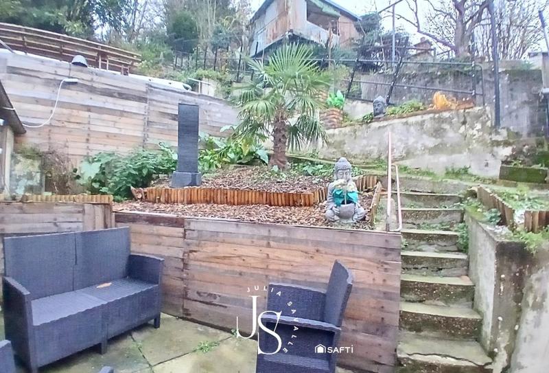 Maison - 85 m² - 4 pièces