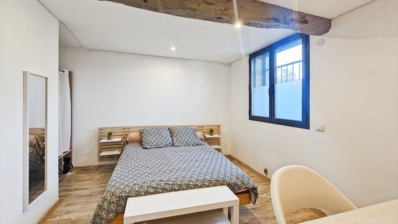 Maison - 205 m² - 8 pièces