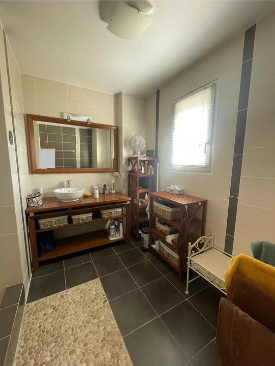 Maison - 83 m² - 4 pièces