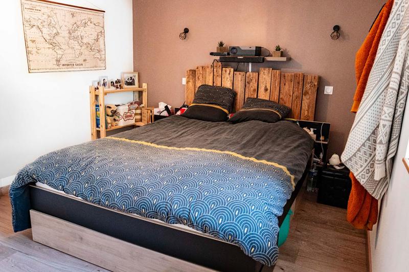 Maison - 240 m² - 6 pièces