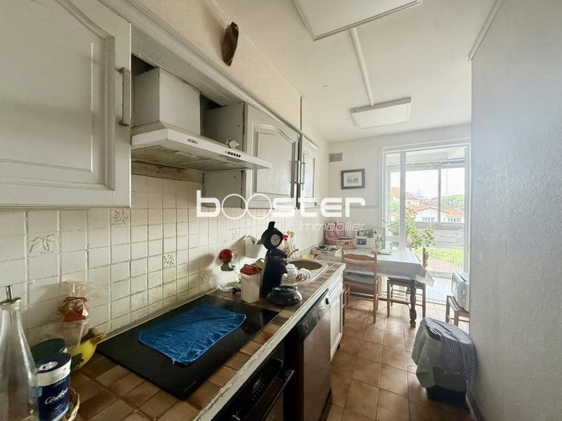 Appartement ancien - 76 m² - 4 pièces