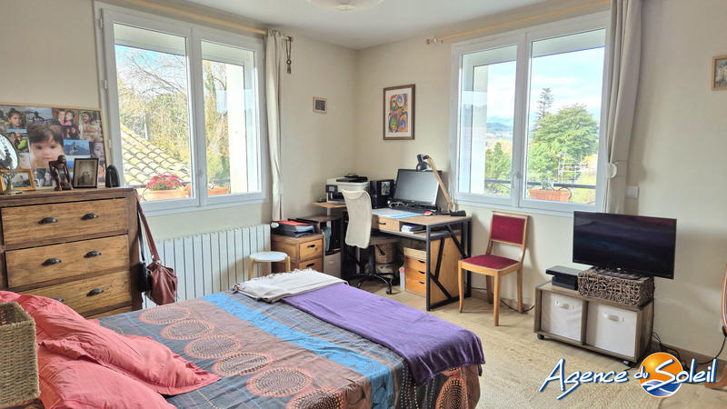 Maison - 89 m² - 5 pièces